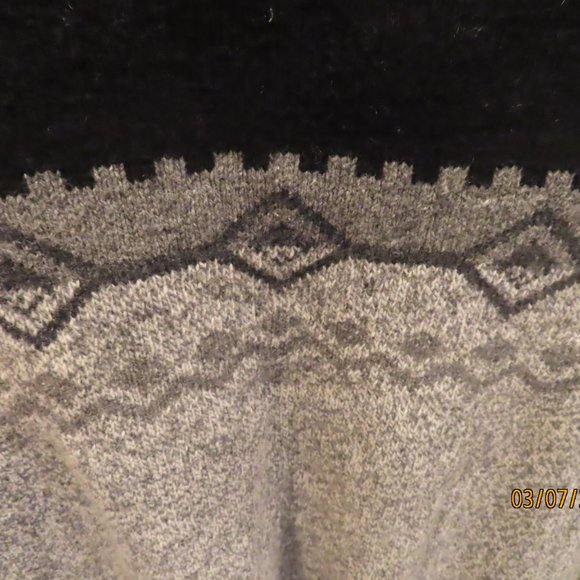 G.H. Bass & Co. Men Nordic Ski Sweater size XL - Picture 3 of 4